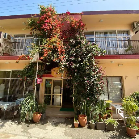 Altun Tabya Vintage Famagouste