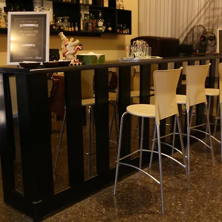 酒店 阿尔金塔比亚酒庄酒店 *