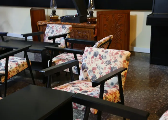 Altun Tabya Vintage * Famagusta (Northern Cyprus)