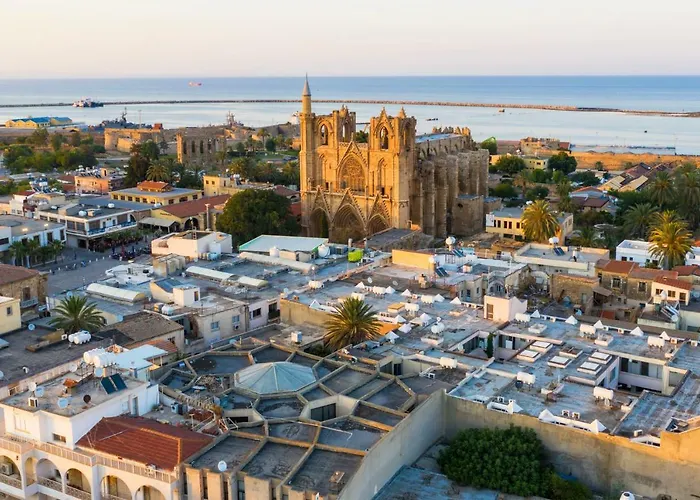 Altun Tabya Vintage * Famagusta (Northern Cyprus)